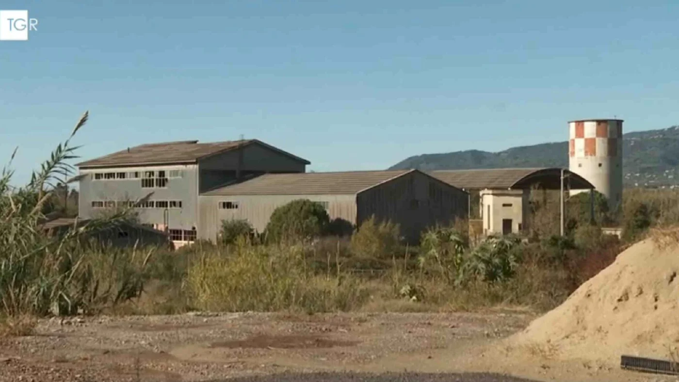 Ex Zuccherificio: memoria industriale della Piana