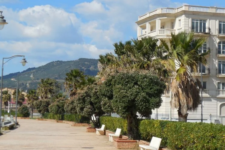Lungomare di Gizzeria Lido